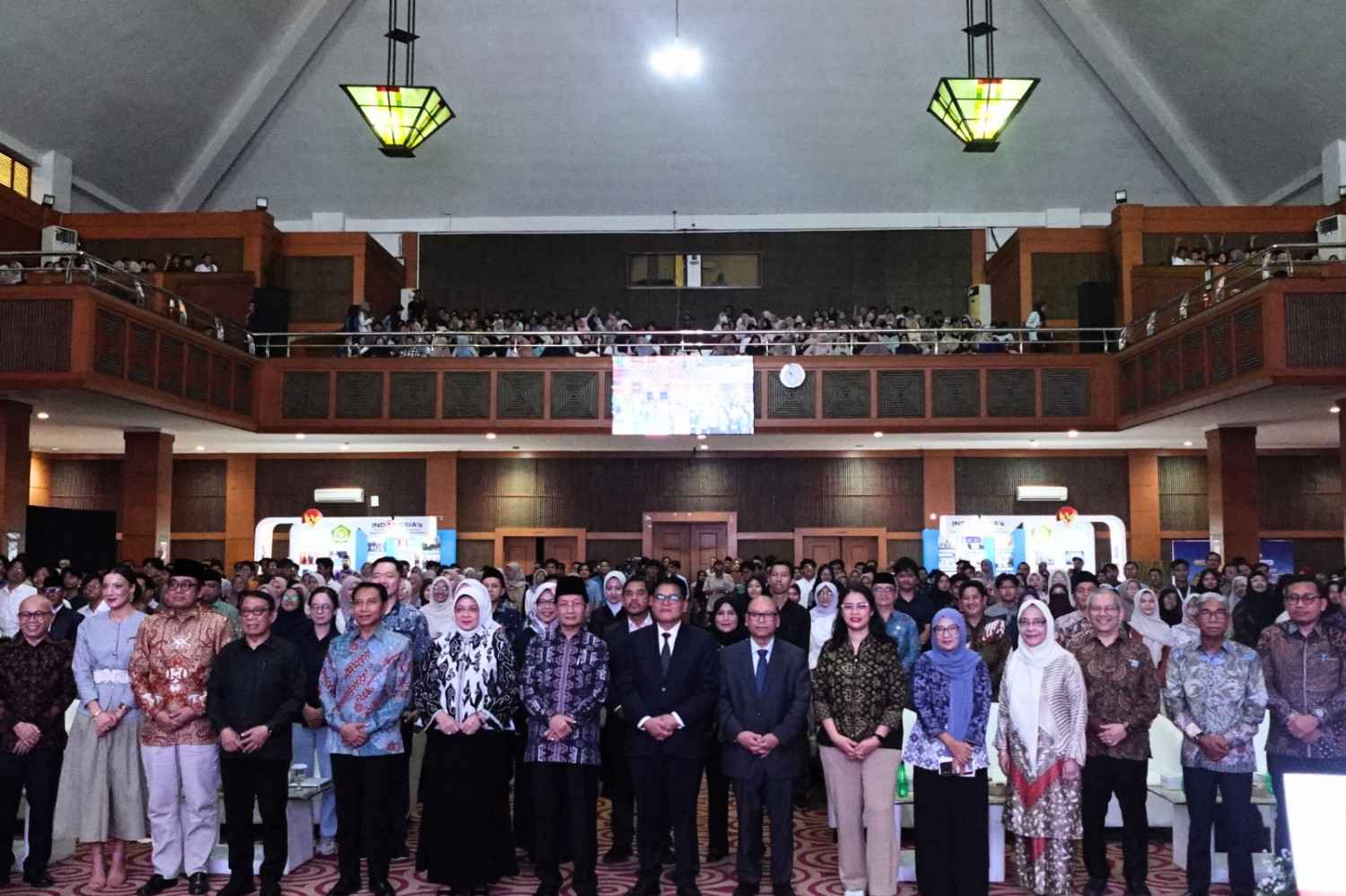 SEMINARINTERNASIONALUINJAKART