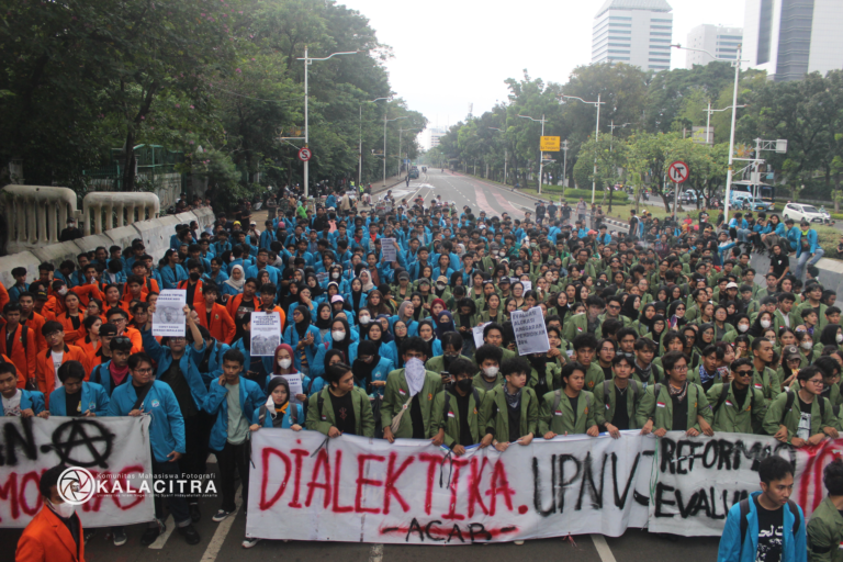 Aksi Demonstrasi Hari Pendidikan Nasional 2026
